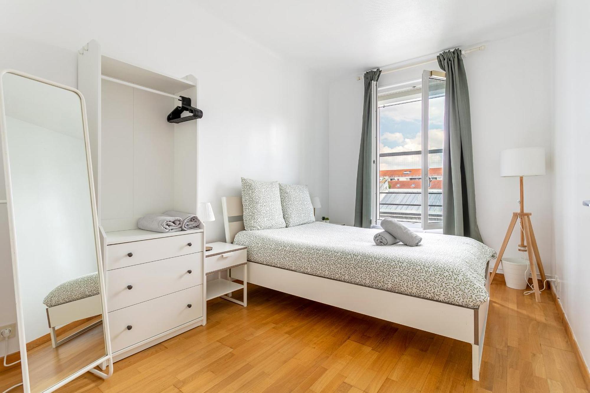Parisian Penthouse With Large Terrasse Lejlighed Pierrefitte-sur-Seine Eksteriør billede